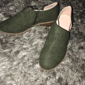 Army green oxford cut out shoes